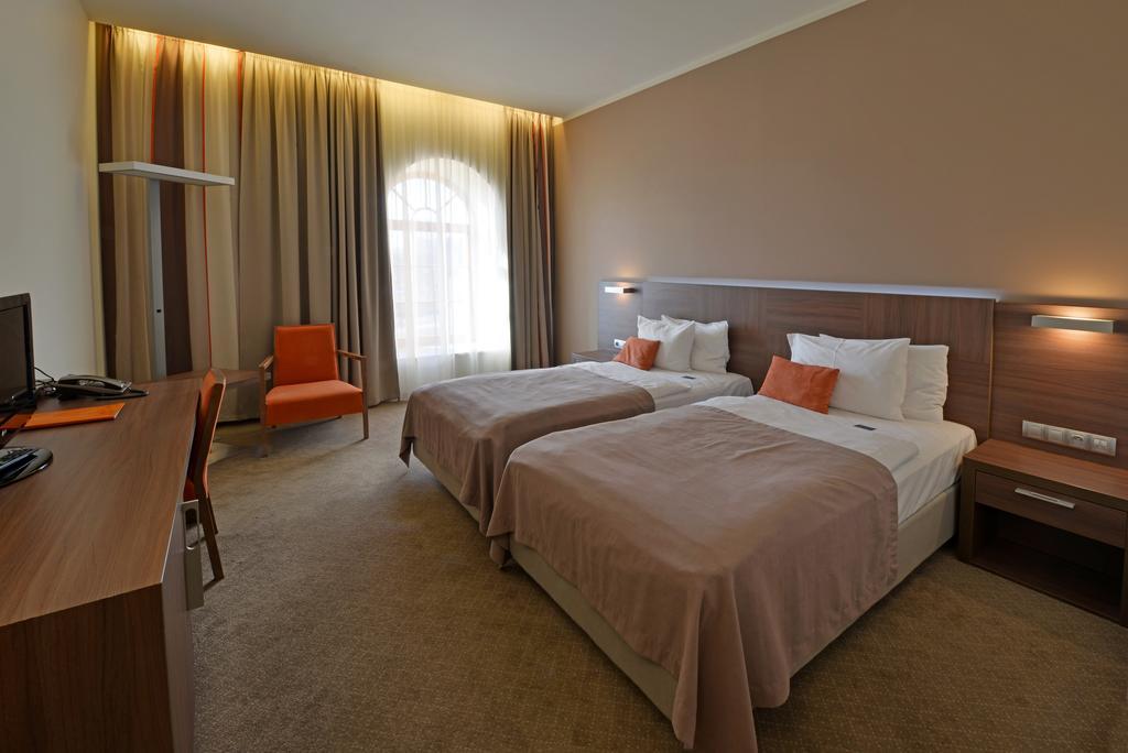 Hotel Budweis Ngoại thất bức ảnh