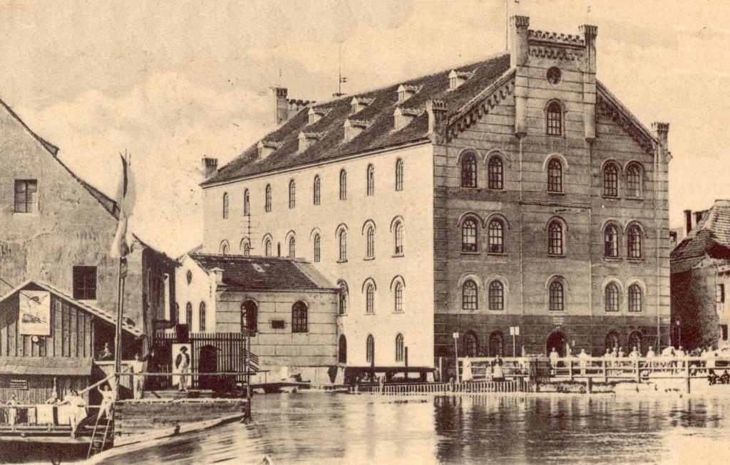 Hotel Budweis Ngoại thất bức ảnh